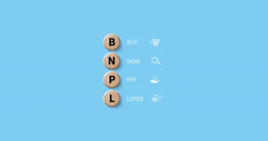 Installment Loan vs. BNPL: Key Differences & Costs